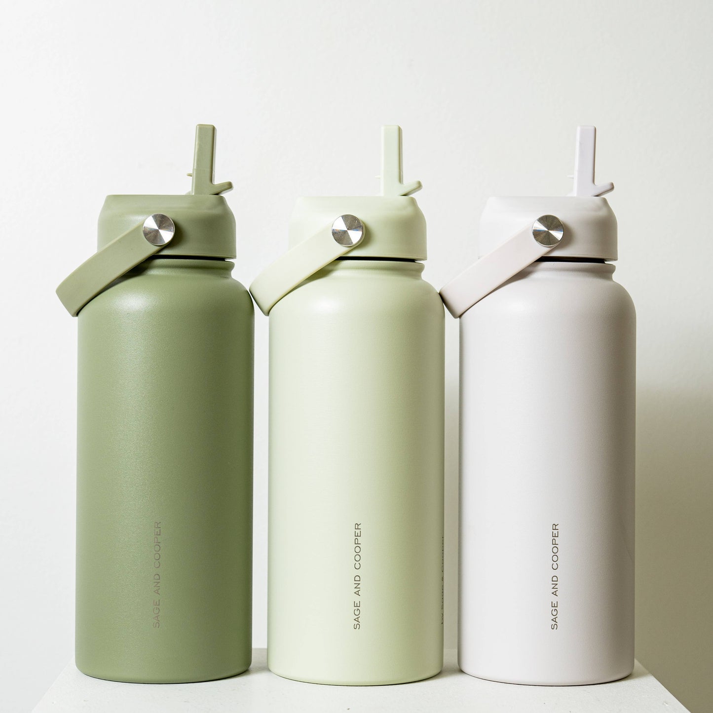 The Sage & Cooper Insulated Drink Bottle: Olive / 1 Litre