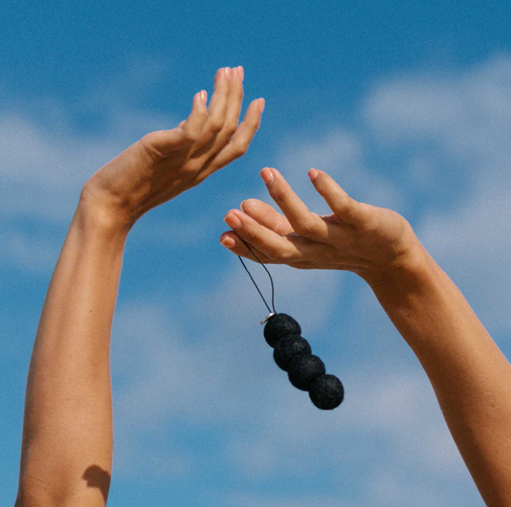 SMELLY BALLS ONYX -  CUT THROAT