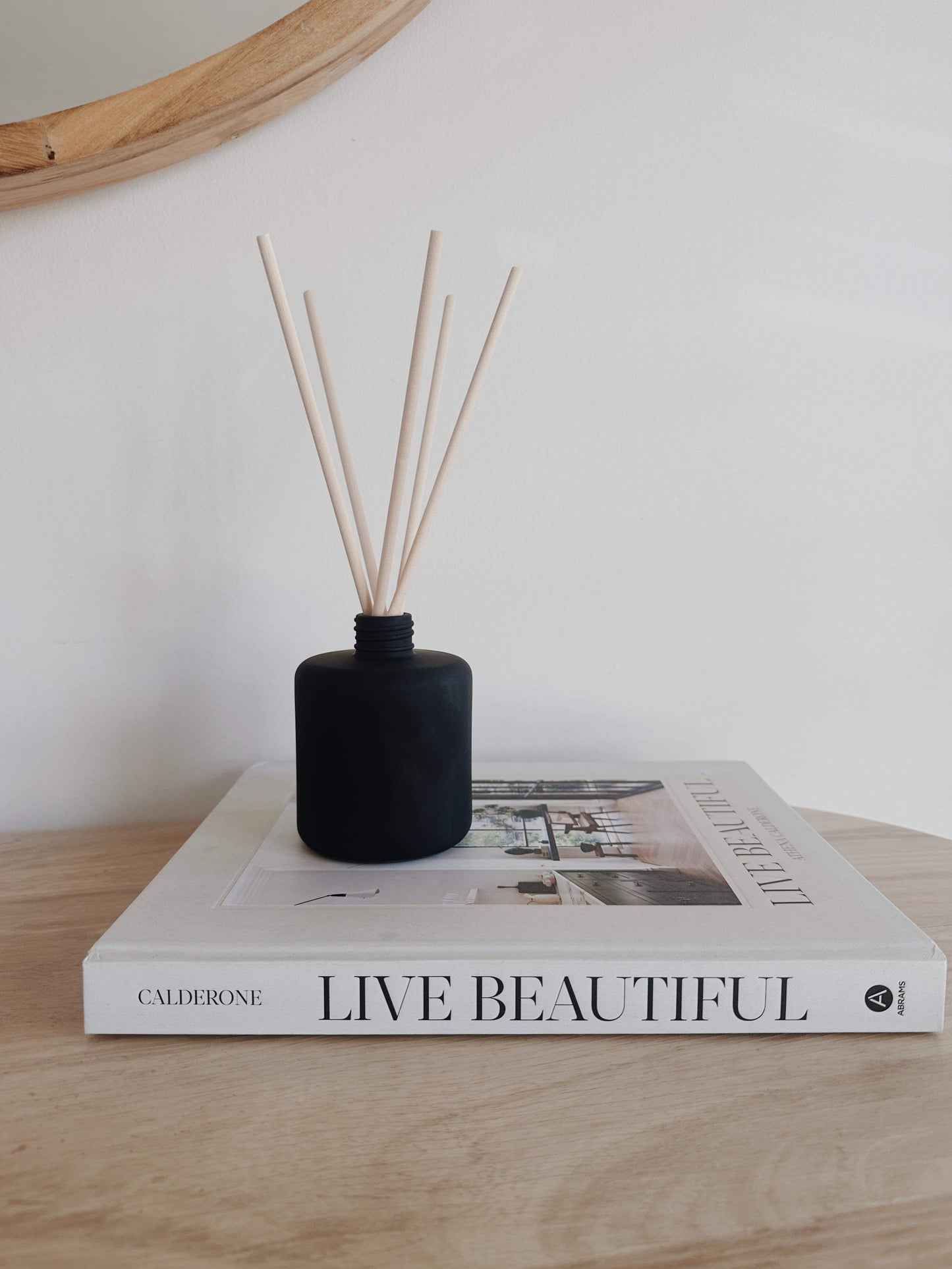 Lychee + Guava Reed Diffuser