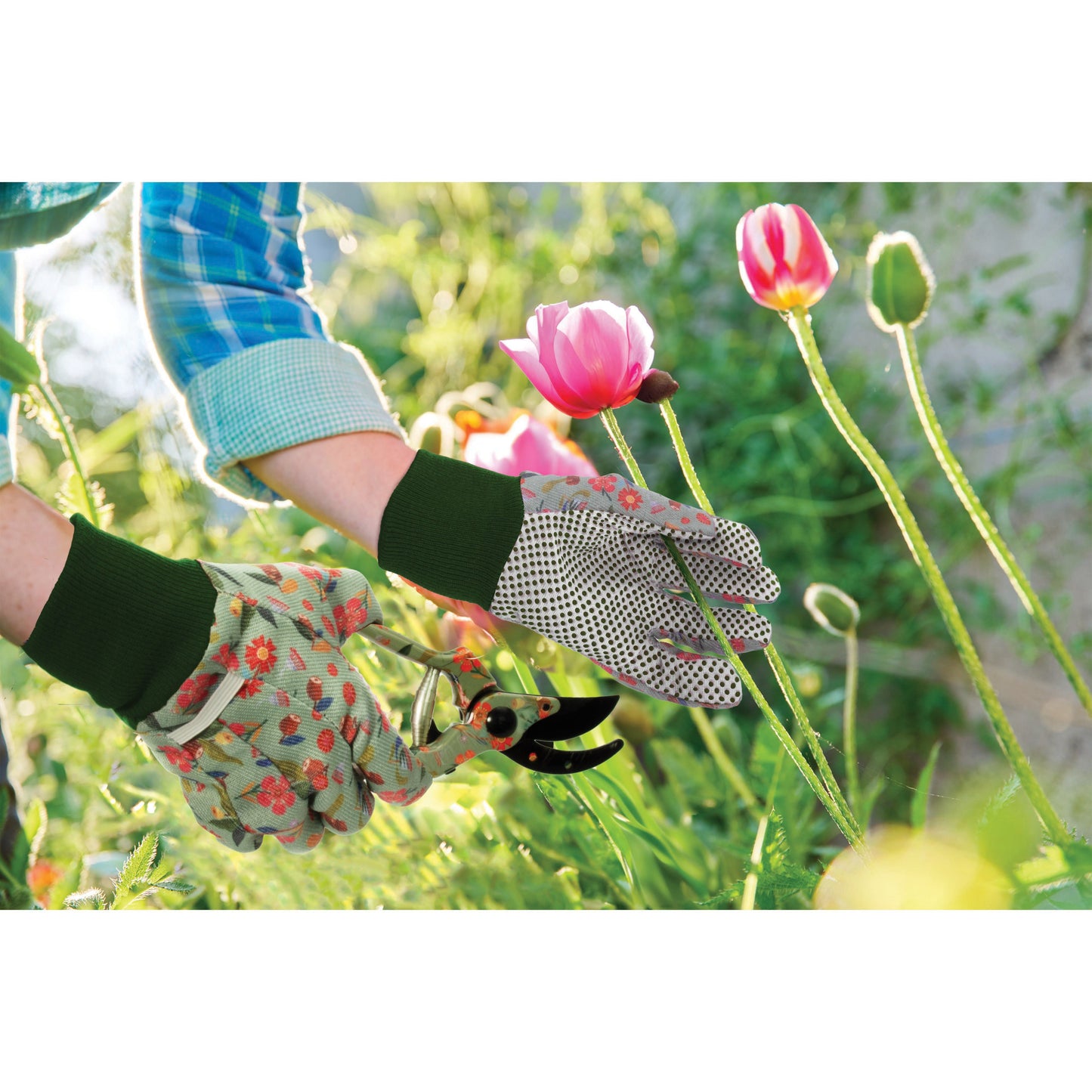 ANDREA SMITH 2 PC PRUNING SET - GREEN FLORAL GUMNUT