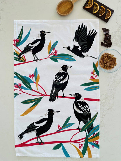 Tea Towel - Magpies: Hangsell (Carded)