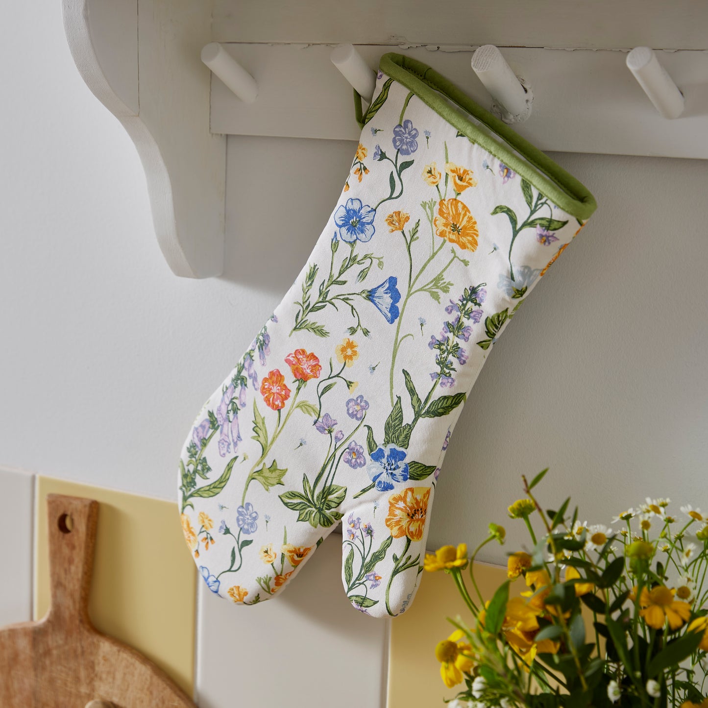 Gauntlet Oven Glove - Cottage Garden